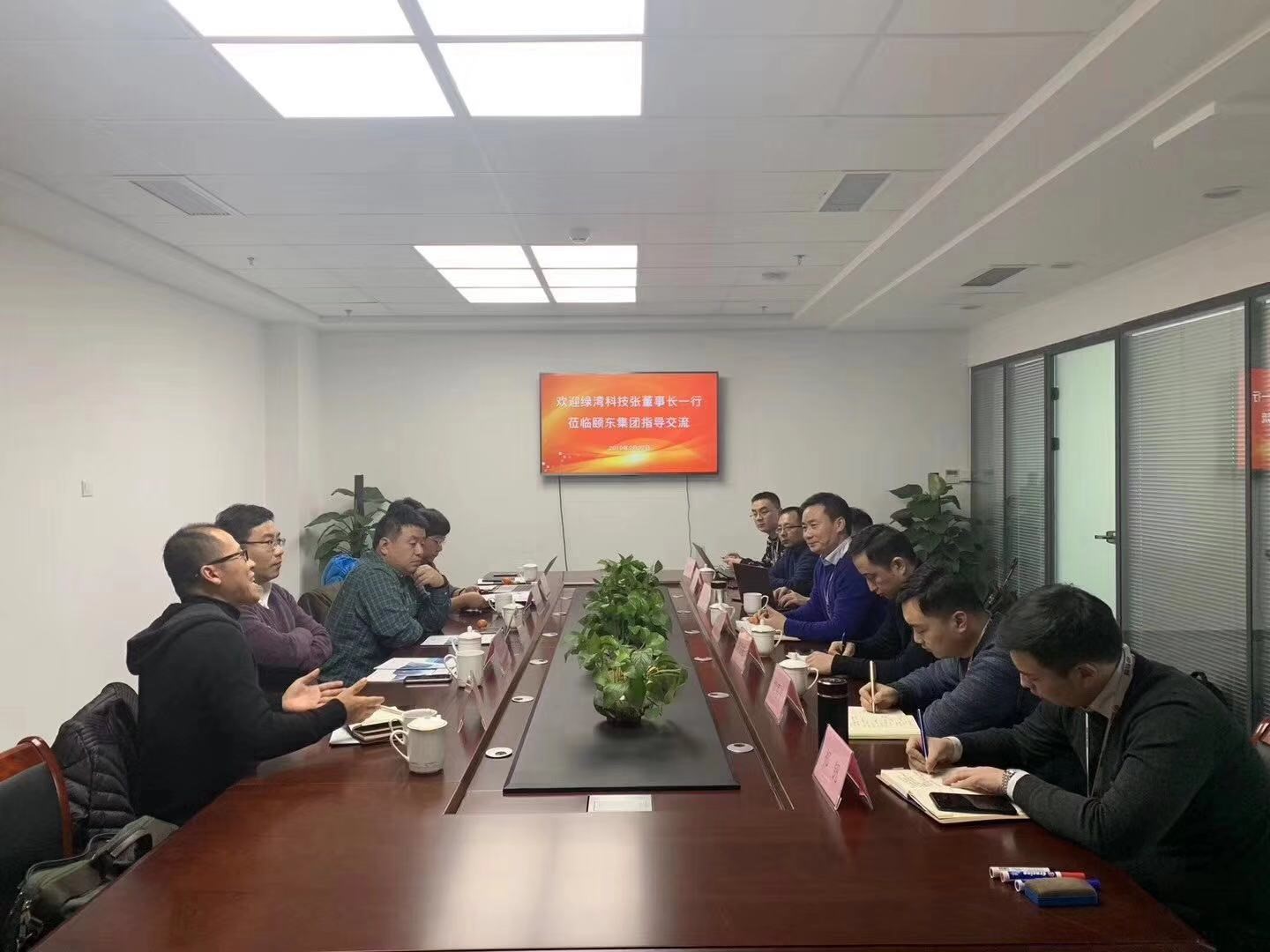 ����Ƽ�ݰ���ö��������ֽ���