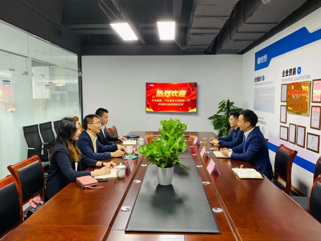 �е����ݸ��ܾ������е罡�����ܾ���������ӣ�ݰ���ö����ŵ��н���