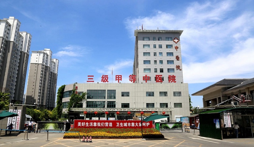 ϲ�����ö�������һ��ĿԲ��������չ�����